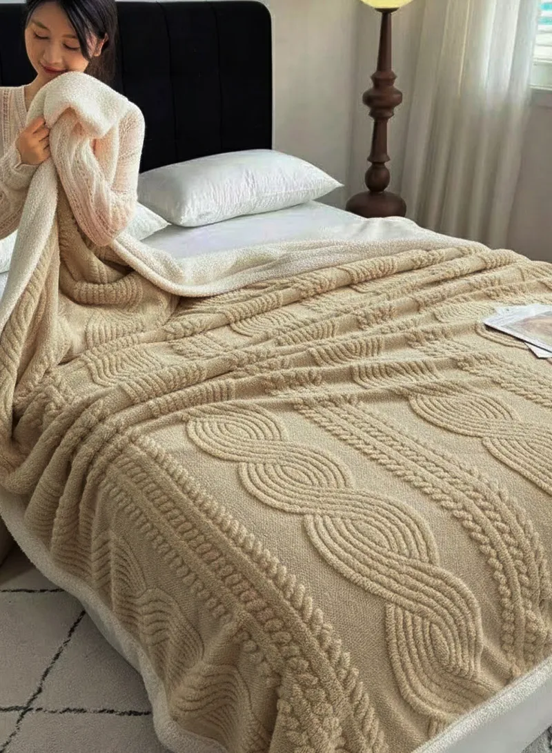 150×200cm Double-Layer Plush Blanket, Soft Fleece Interior & Textured Design - Beige — photo 6