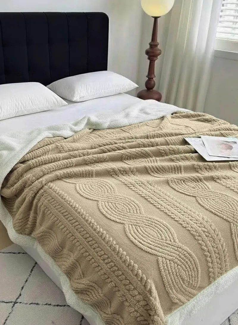 150Γ200cm Double-Layer Plush Blanket, Soft Fleece Interior & Textured Design - Beige