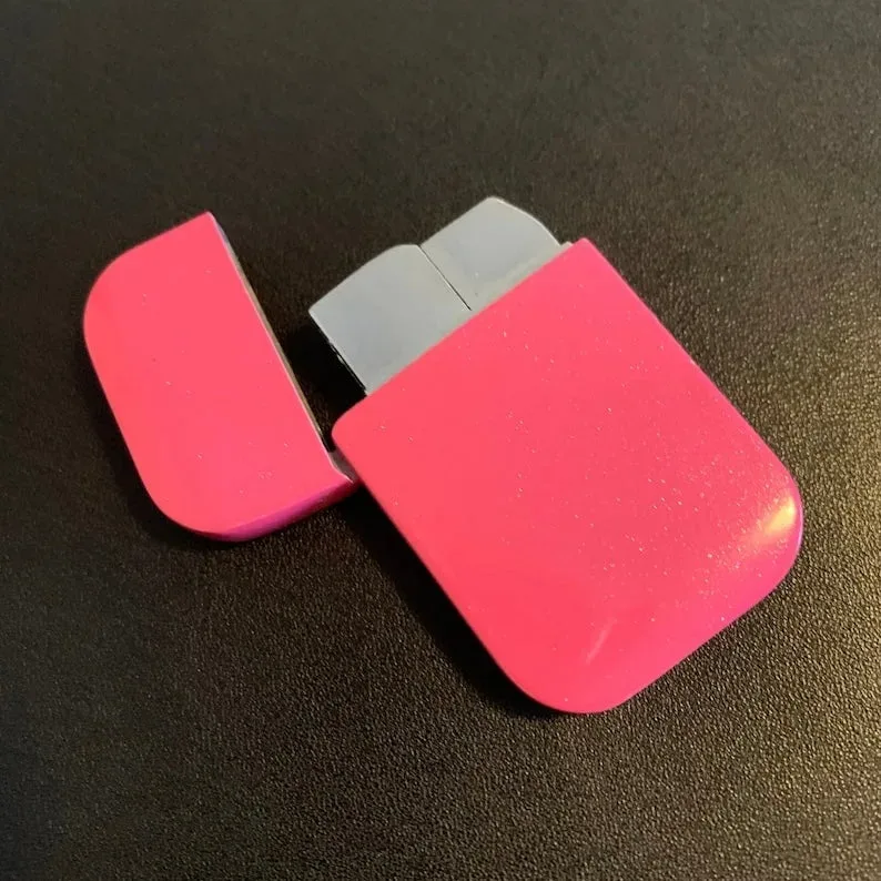Pink Flame Lighter — photo 3