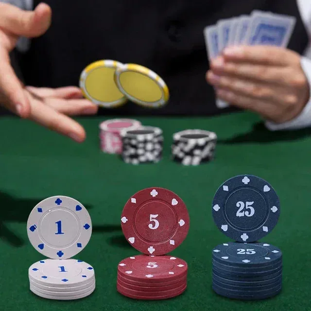 Texas Hold'em Poker Set 200 Pcs with Mat — photo 3